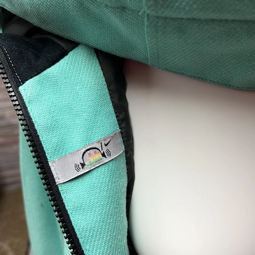 Nike ski jacket - Picture 5 of 7